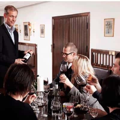 Vinsmagning hos Kjær Sommerfeldt
